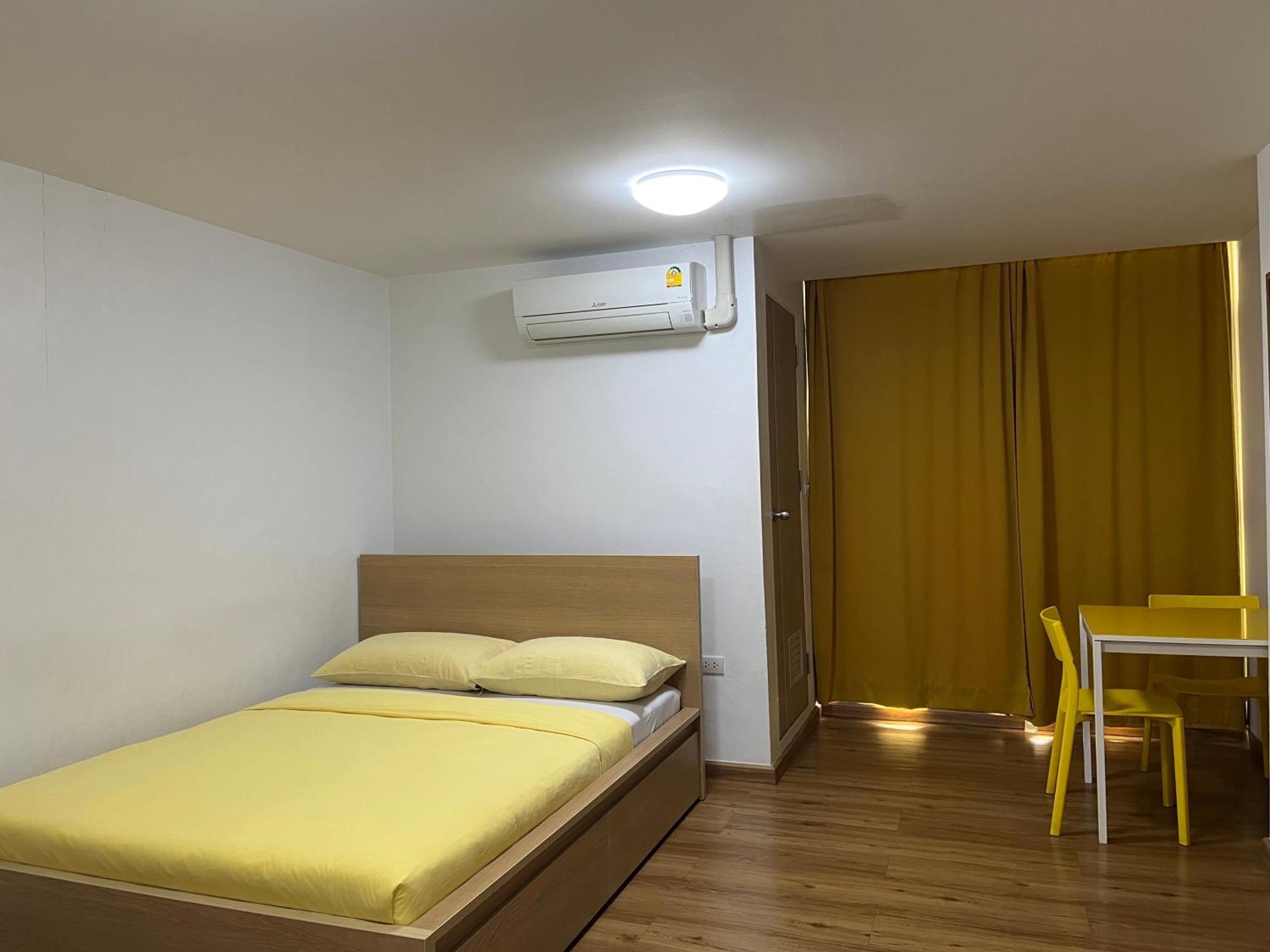 בנגקוק Dao Jaras Fah Hometel ดาวจรัสฟ้าโฮมเทล מראה חיצוני תמונה